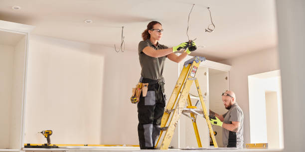 Best Affordable Emergency Electrician  in Goodman, MO